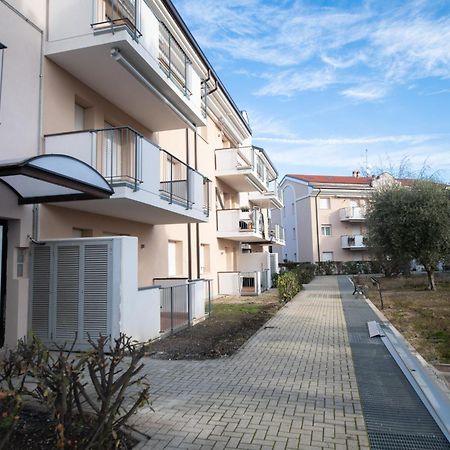 Appartamento Francesca Sirmione Eksteriør bilde